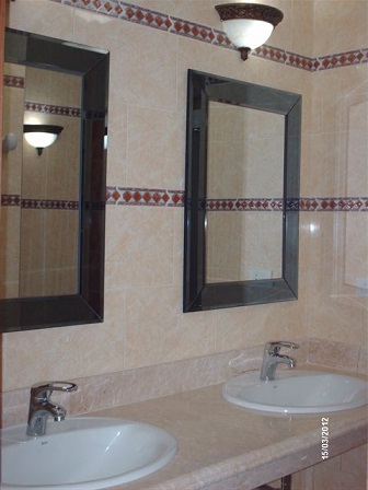 'Bathroom 1' 